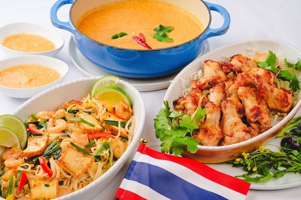 【朝食ビュッフェ/例】7/15~8月末まで開催！『タイフェア』マッサマンカレー、ガイヤーン、パッタイなど本格メニューが並ぶ