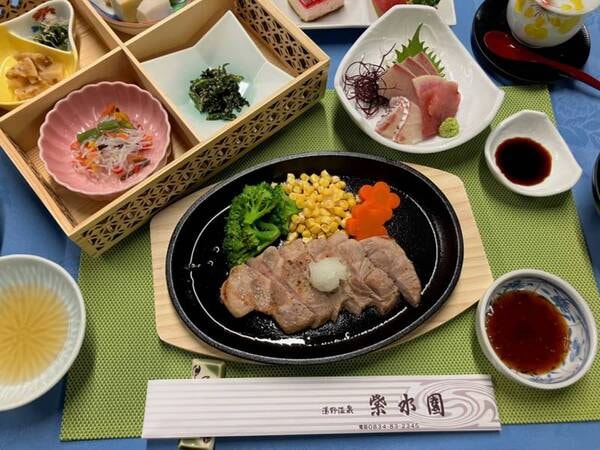 希少性!鹿野高原豚ステーキを堪能♪