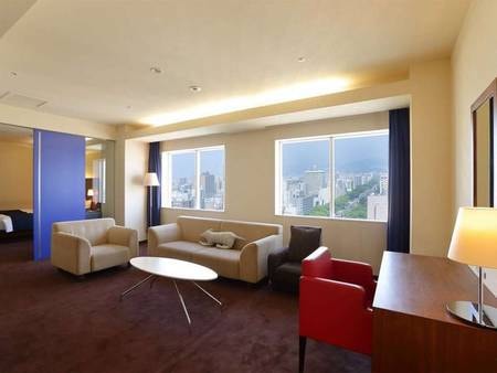 スイートルーム(リビング)/一例