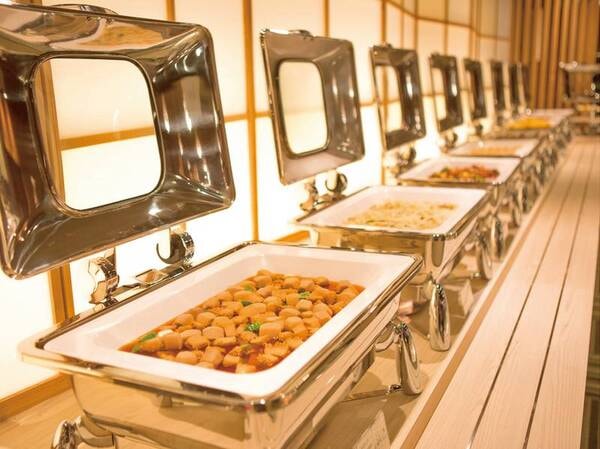 夕食ビュッフェ/例