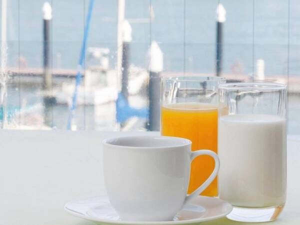 【朝食/例】食後のドリンクはセルフサービスでお代わり自由