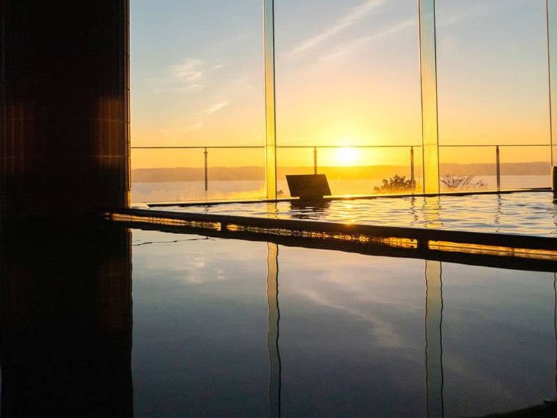 大浴場（夕日）