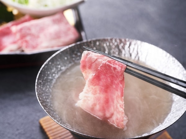 【6月～8月特別・極み会席】常陸牛しゃぶしゃぶ鍋仕立て　蓮根入り蛤出し汁