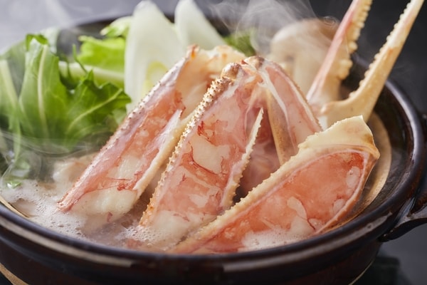 【夕食料理/6月～8月の一例】蟹すき鍋