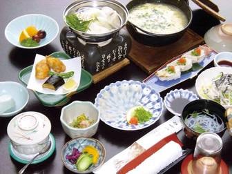 萩焼の宿 千春楽/【夕食/例】お手頃価格でふく料理6品を愉しめる!