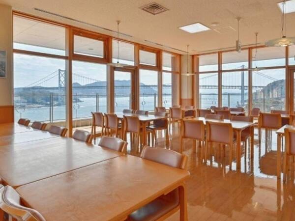 【食事会場/例】夕・朝食ともレストランまたは宴会場にて※選択不可