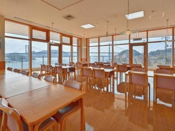 【食事会場/例】夕・朝食ともレストランまたは宴会場にて※選択不可