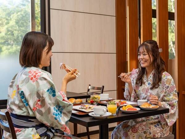 ハイキングに向けて朝もモリモリ食べましょう※イメージ