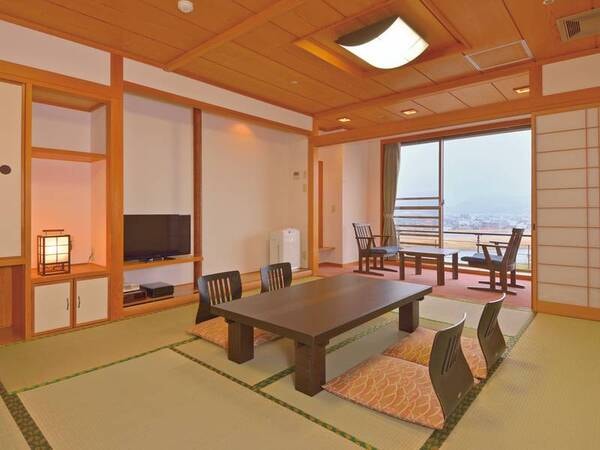 【和室/例】狩野川と伊豆長岡の街並みを見渡せる客室