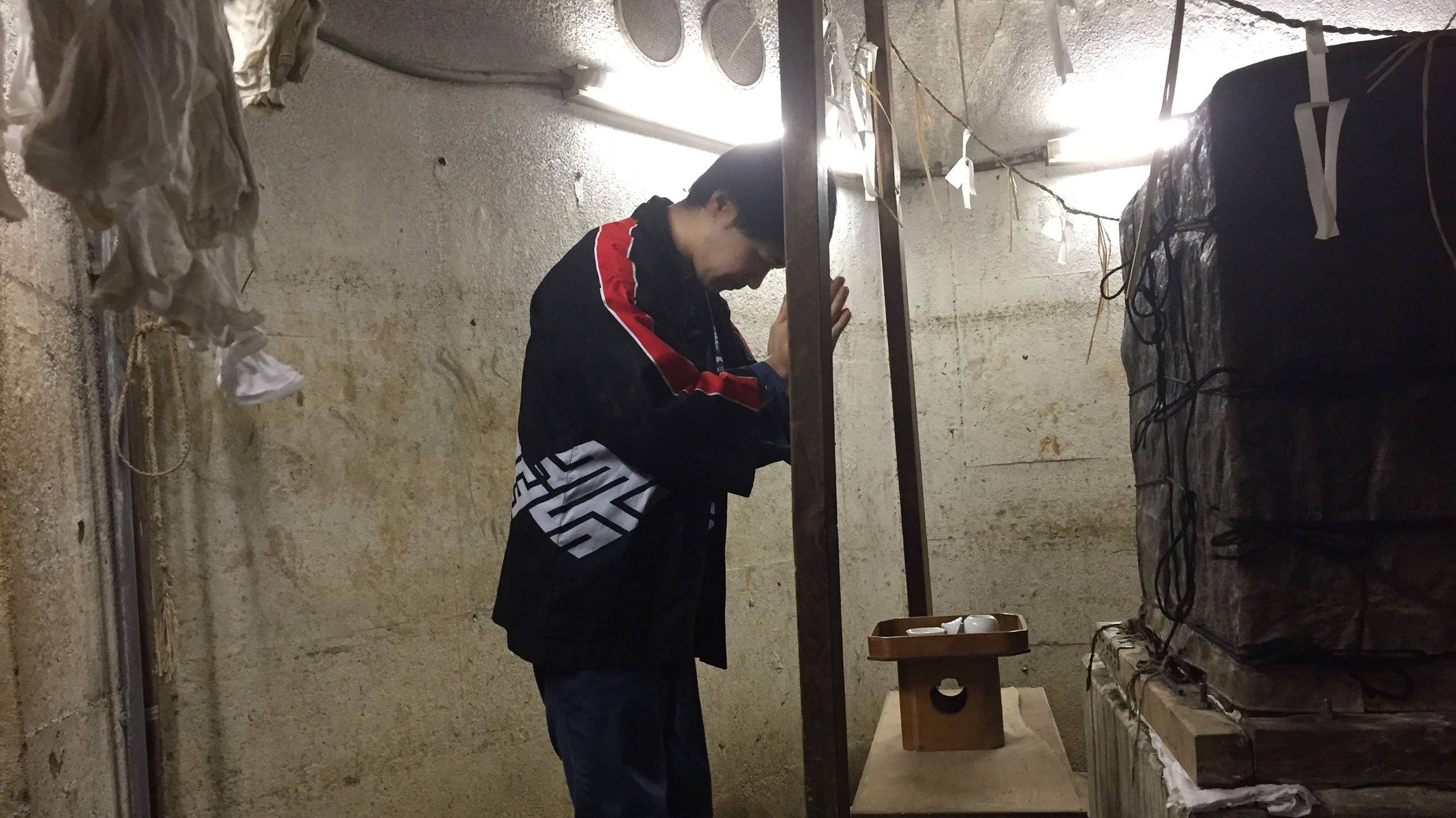 【湯守】源泉かけ流しで温泉を楽しんでいただくため、「あつめ」「ぬるめ」など巧みに整えている