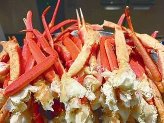 第一滝本館／【夕食/例】なんと蟹も食べ放題！