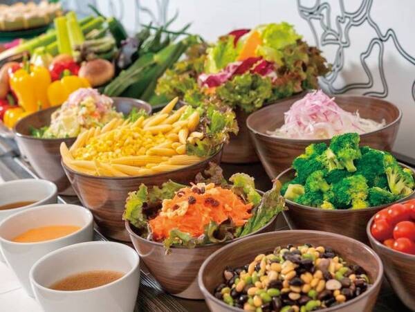【朝食ビュッフェ/例】サラダメニューも充実