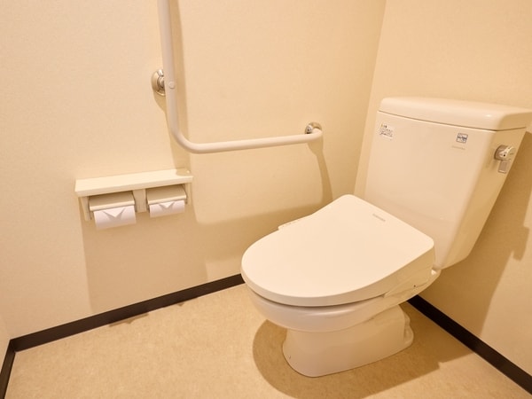 ・【トイレ】お部屋のトイレはすべて洗浄機付きです