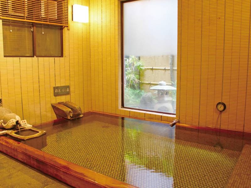 六瓢の湯（むびょうのゆ）＜檜風呂＞