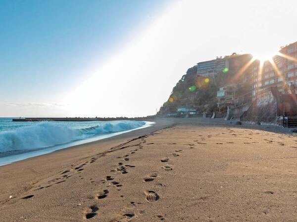 【周辺】海岸目の前の好立地