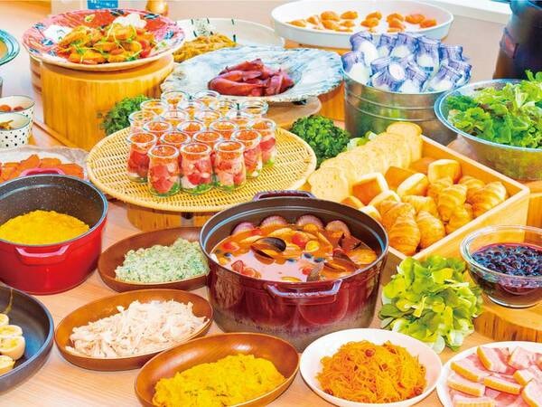 【朝食/例】和・洋のメニュー約100品を豊富にご用意(イメージ)