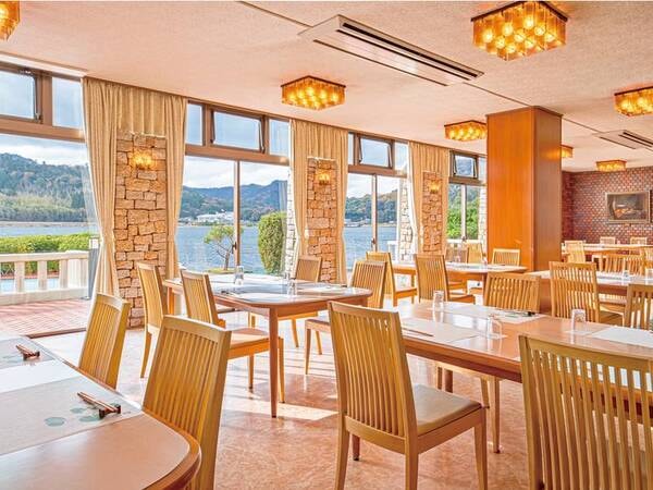 【食事会場/例】