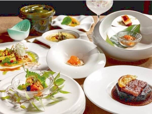 【フレンチ懐石/例】調味料も地産にこだわる総料理長渾身の創作懐石。和食にフレンチのテイストを加えて