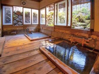 美肌の湯 きのくにや旅館/【正徳の湯/貸切風呂】1回30分2,000円→お得に利用できる特典あり♪ 硫黄泉と重曹泉の2種類を一度で楽しめます