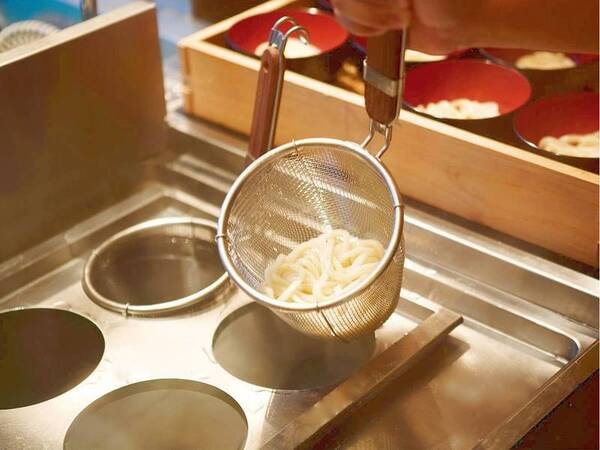 【朝食バイキング/例】セルフスタイルで好みの仕上がりに♪