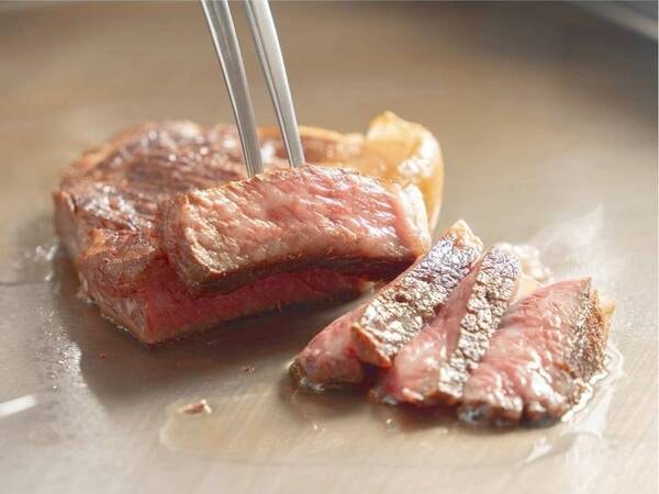 【夕食バイキング】オリーブ牛ステーキ/例
