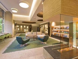 緑の風リゾートきたゆざわ／【のぐち文庫】様々なジャンルの本を読むことができる