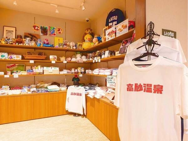 【売店】コラボグッズやオリジナル商品、定番土産などをご用意