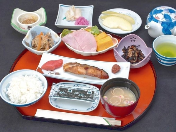 朝食一例