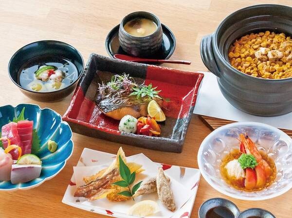 【夕食/例】日本料理『笠庵 賛否両論』のおまかせコース