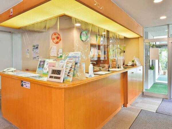 【フロント】温かい接客でお迎え