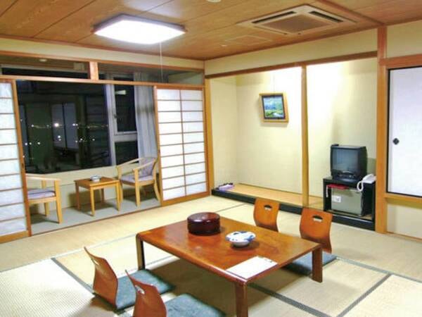 和室12畳(バスなし・トイレあり)