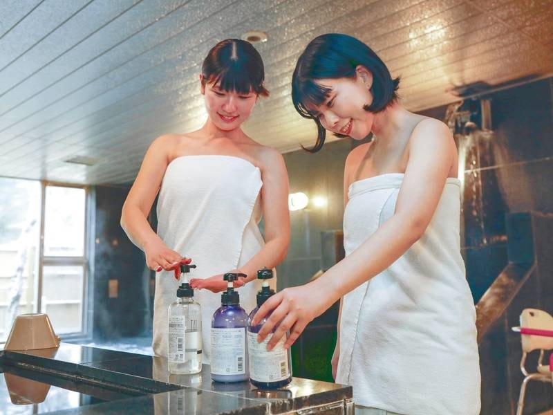 ご自身でお好みのシャンプーをお選びいただけるサービスを行っております