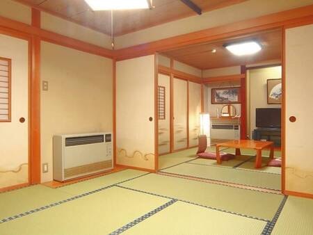 【和室2間[バス・トイレ付]/例】大人数でのご利用にもおすすめ。源泉かけ流しバスもついております