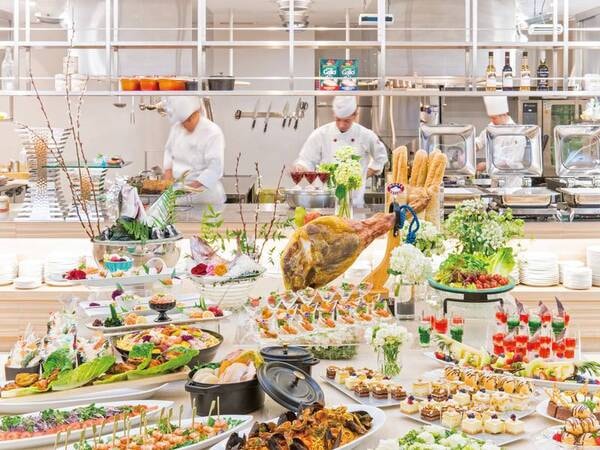 【道後ブッフェ/例】見た目は華やか、食べて美味しい。彩り鮮やかな約60種ビュッフェ