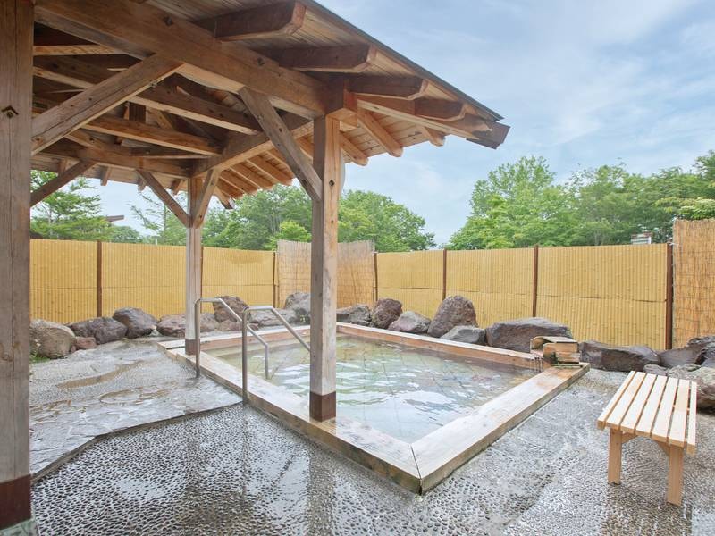 露天風呂は冬季（12～3月）利用不可