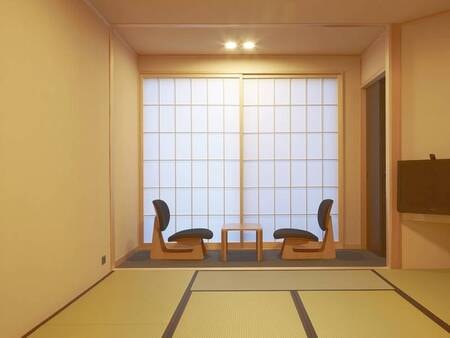 【グランコリドール和室/例】伝統的な茶室の「腰掛待合」をイメージした落ち着いた空間の和室。