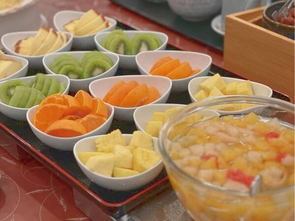 【和洋朝食バイキング/例】季節のフルーツ、フルーツカクテル