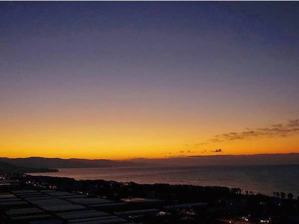 【夕焼け】晴れていれば、海側客室からは美しい夕焼けと海を望む