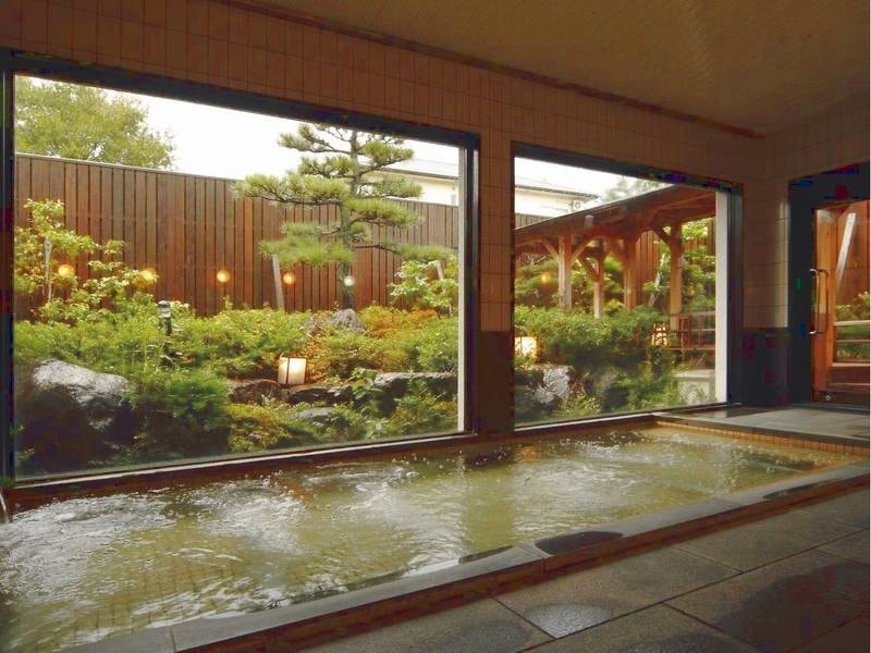 大浴場「月桂樹」