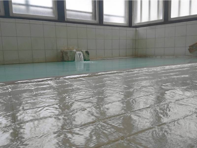 【名湯 蔵王温泉】強い酸性の硫黄泉は、肌と血管を若返らせるとされている