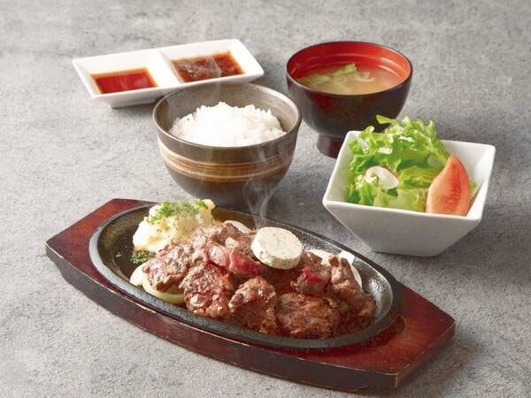 ②牛カットステーキ定食/例
