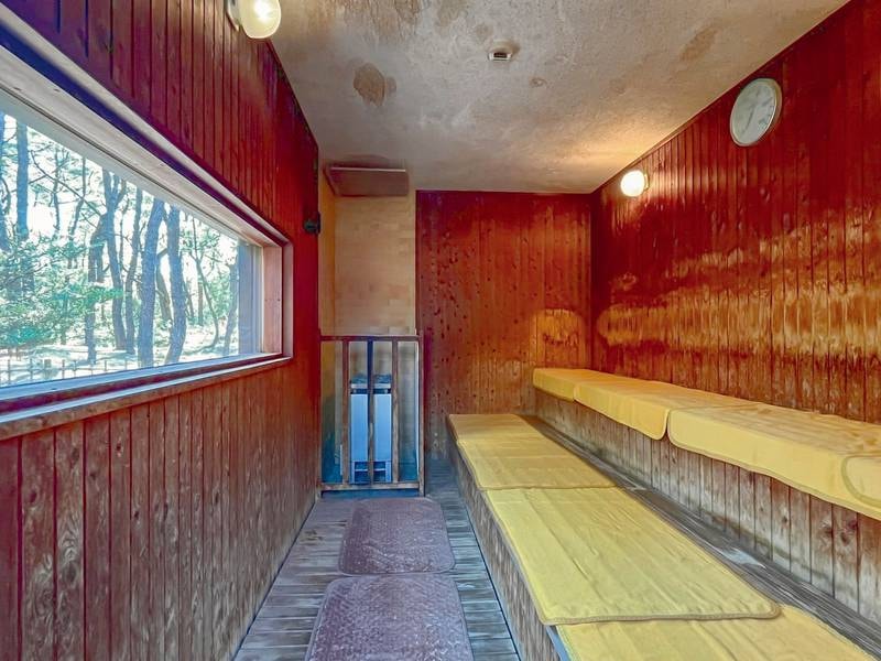 奥の湯「月読」のサウナ