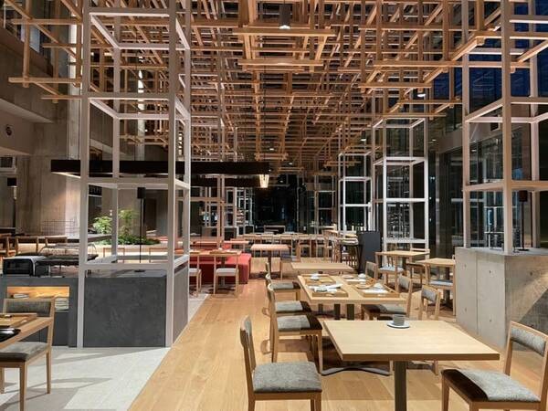 【朝食ビュッフェ／例】モダンな雰囲気が漂う朝食レストラン会場