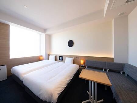 【スーペリアツイン／例】洗練されたモダンな雰囲気漂う客室