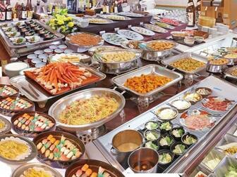 原鶴温泉　原鶴グランドスカイホテル／90分食べ放題＆飲み放題！季節ごとのメニューを楽しむ※写真は一例
