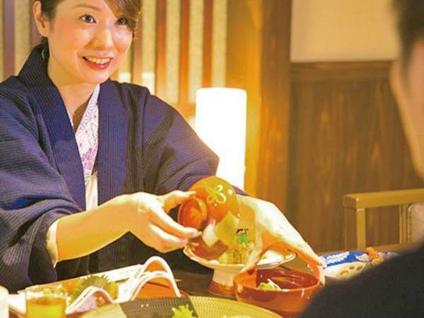 ここにしかない豪華な創作料理の数々が旅の思い出に