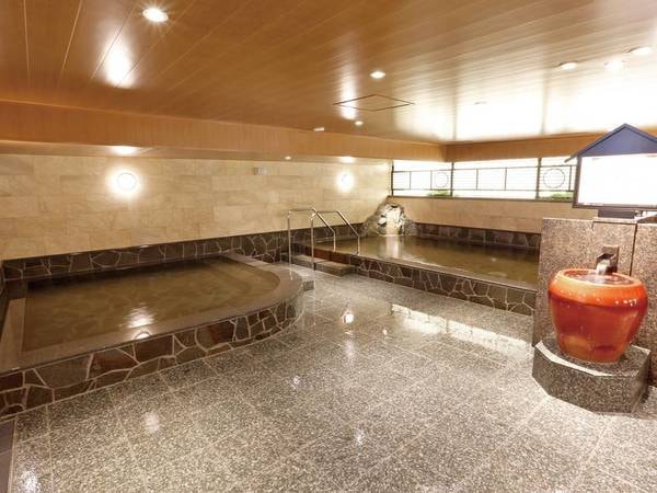 リニューアルした『八百治の湯』：	福岡市内では希少な温泉！宿泊者は無料利用可