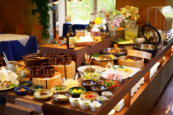 朝食バイキング/例