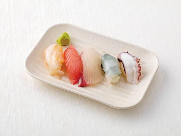 地元産海鮮どっさりバイキング/例