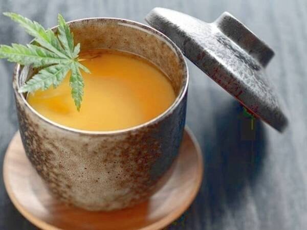 あごだし茶碗蒸し/例